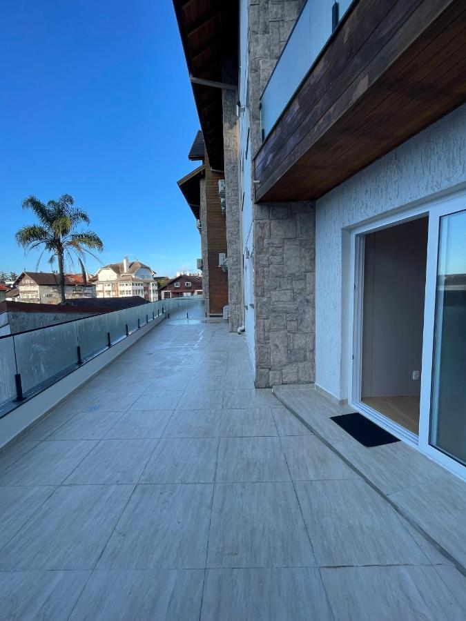 Espetacular, 2 Suites, A 30m Da Rua Coberta Apartamento Gramado